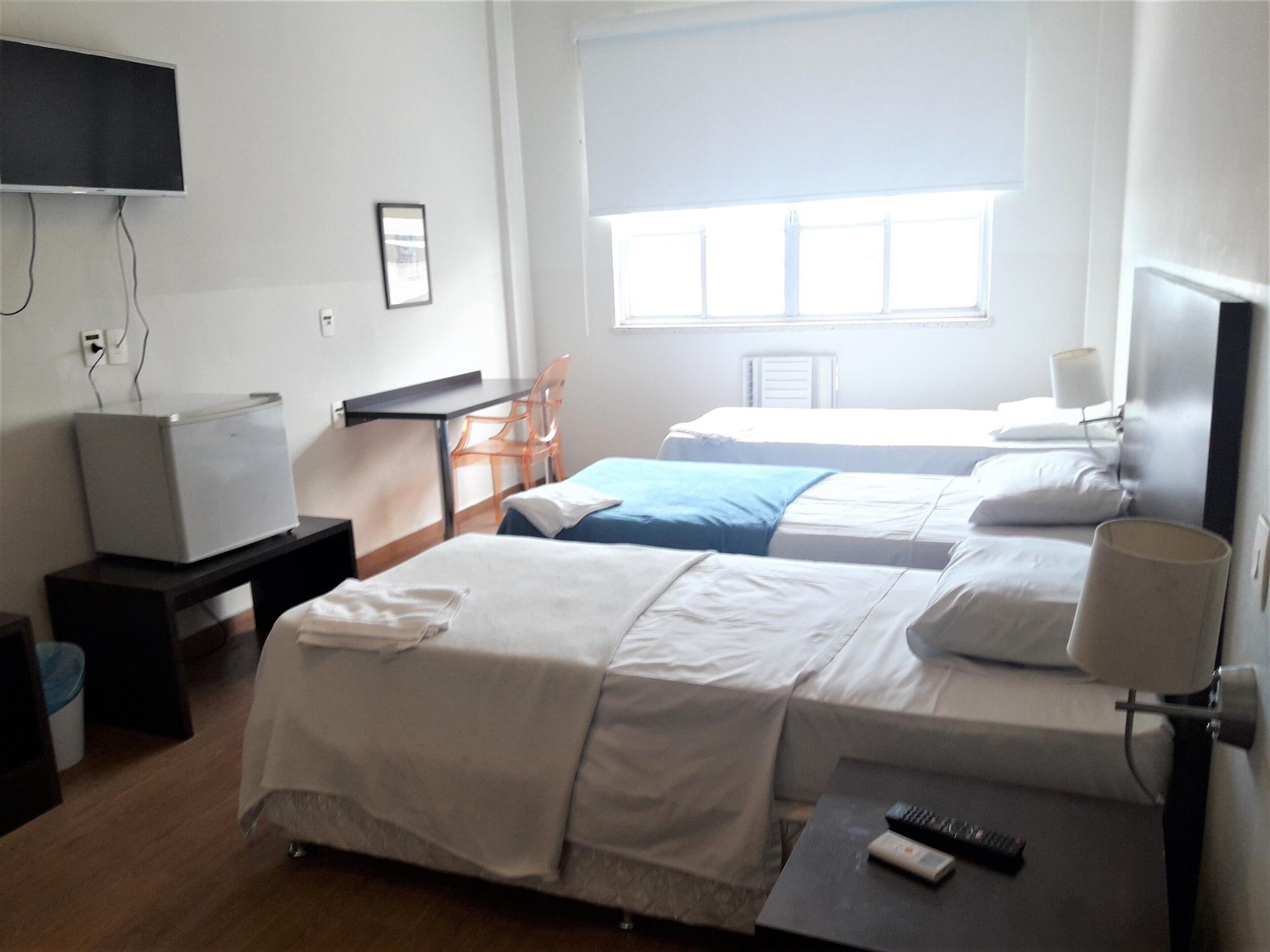 Oyo Ecosuites Hotel มาเนาส์ ภายนอก รูปภาพ