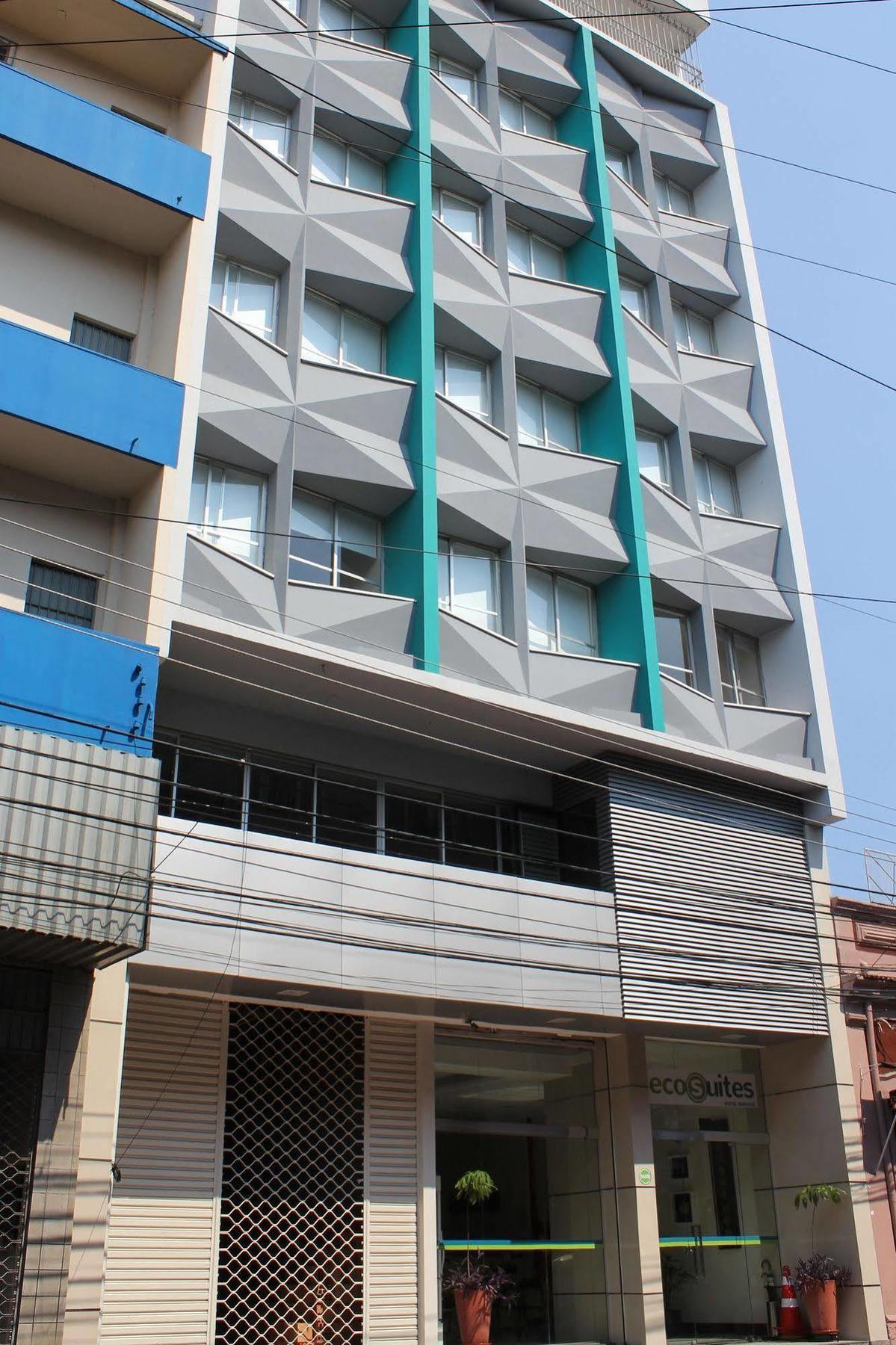 Oyo Ecosuites Hotel มาเนาส์ ภายนอก รูปภาพ